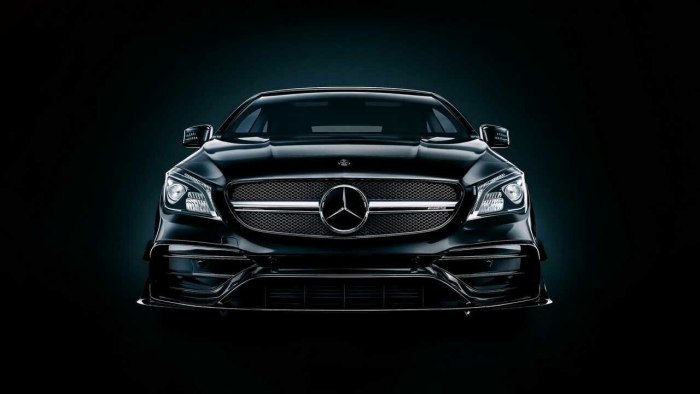 Мерседес-Бенц AMG 63 черный