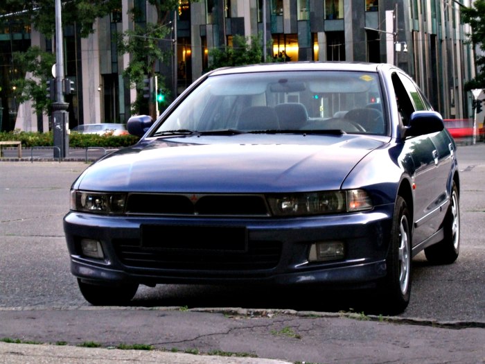 Mitsubishi Galant VIII