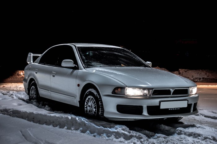Mitsubishi Галант 8