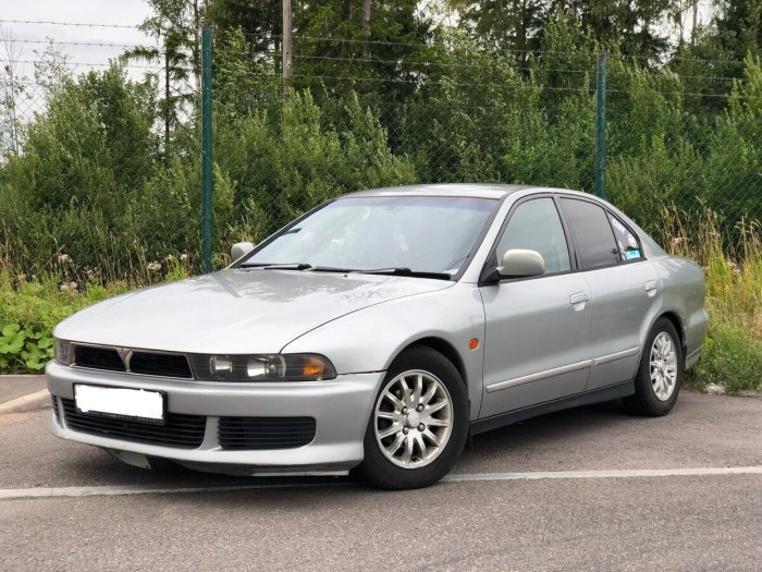 Mitsubishi Galant VIII