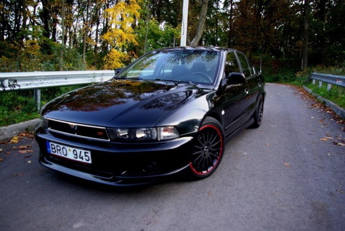 Mitsubishi Galant 8 v6