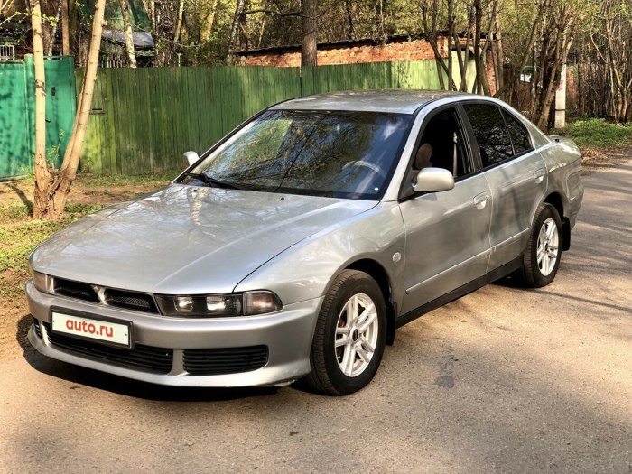 Mitsubishi Галант 8