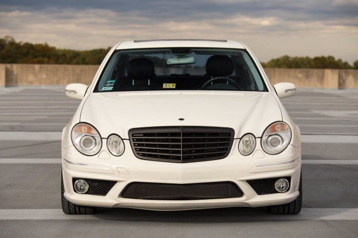 Mercedes Benz e55 w211