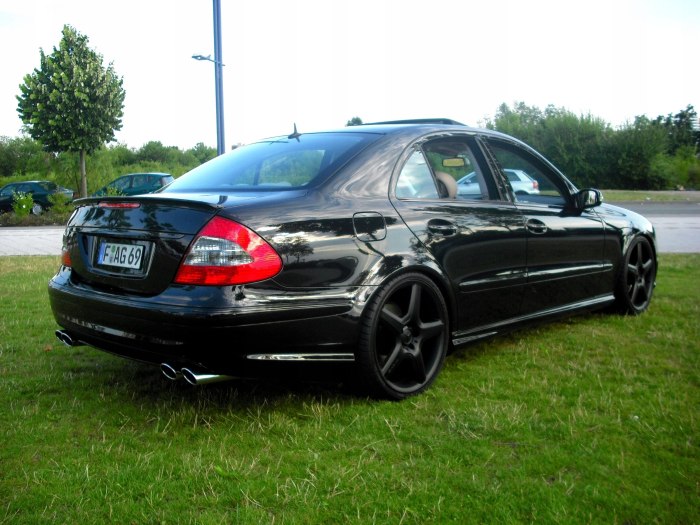 Мерседес w211 AMG 6.3