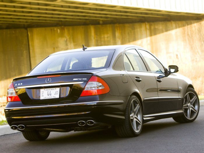 Мерседес е класс w211 AMG