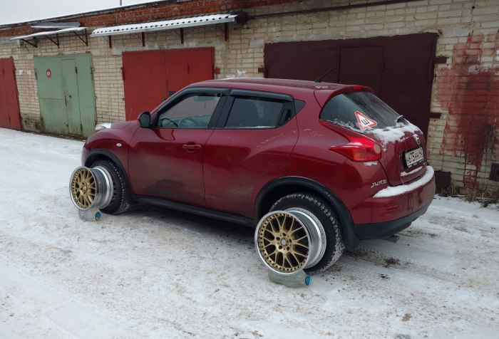 Ниссан Джук r18