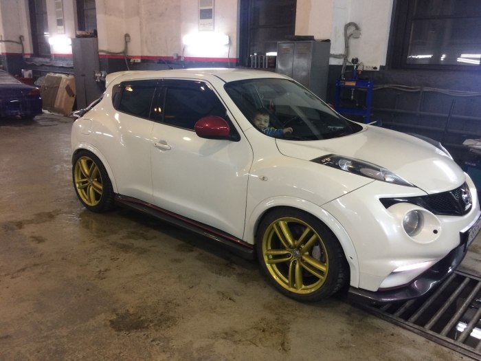 Nissan Juke диски r19