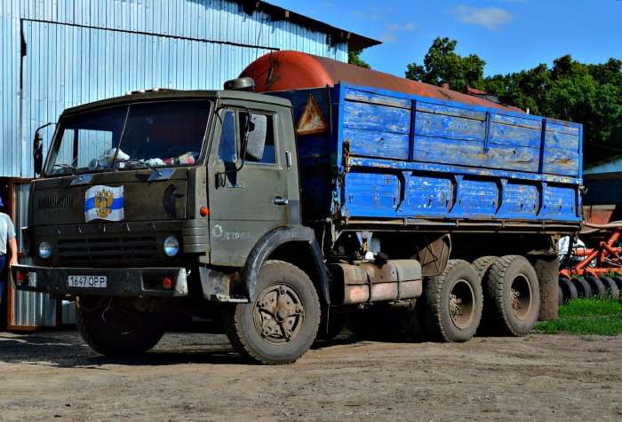 КАМАЗ 55102 мусоровоз