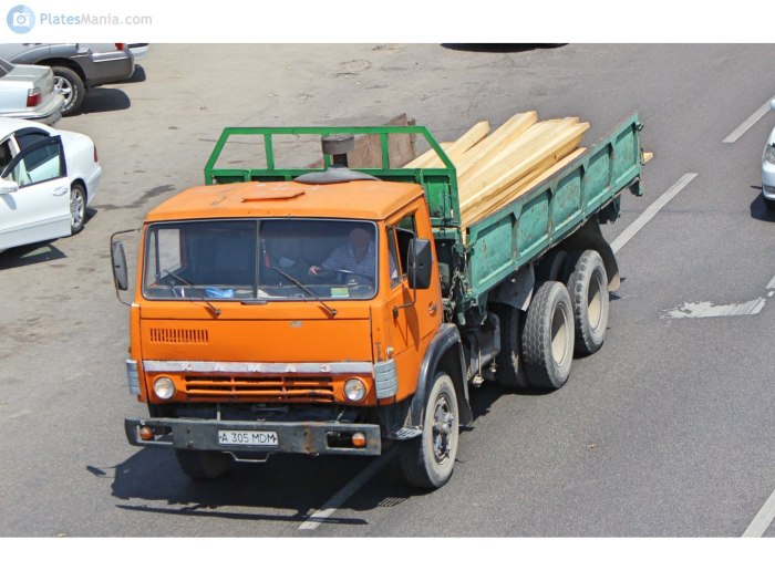 КАМАЗ 55102 бортовой