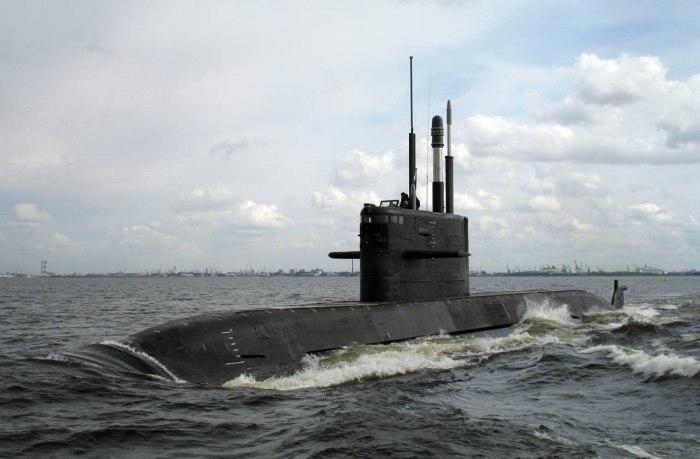 Субмарина проекта 677 "Лада"