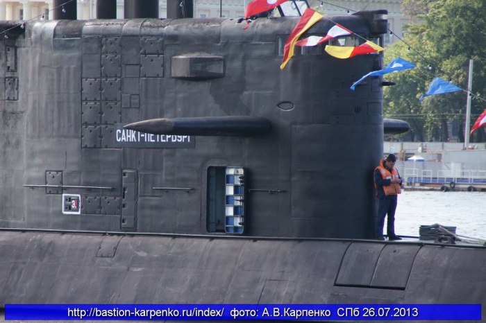 Подводная лодка "Кронштадт" проекта 677 "Лада"