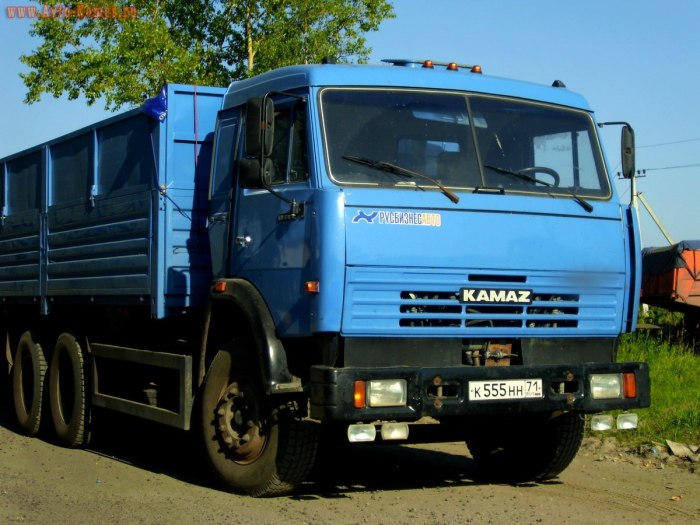 КАМАЗ 5320 бортовой