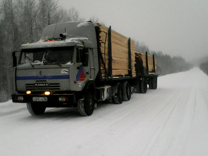 КАМАЗ 53215 бортовой