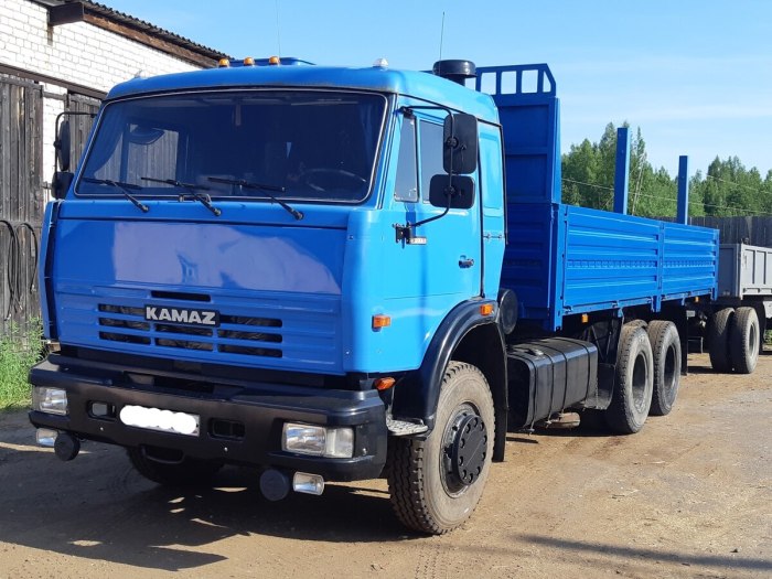 КАМАЗ 5320 бортовой с прицепом