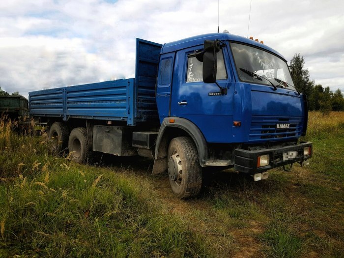 КАМАЗ 53215 бортовой