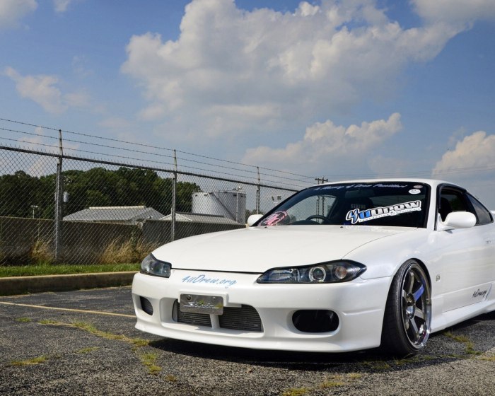 Nissan Silvia s15 белая