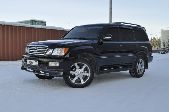 Lexus ЛХ 470