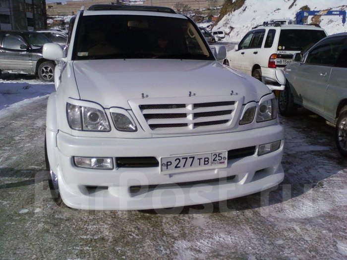 Тюниш решетка LX 470