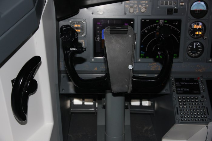 Авиатренажер 737