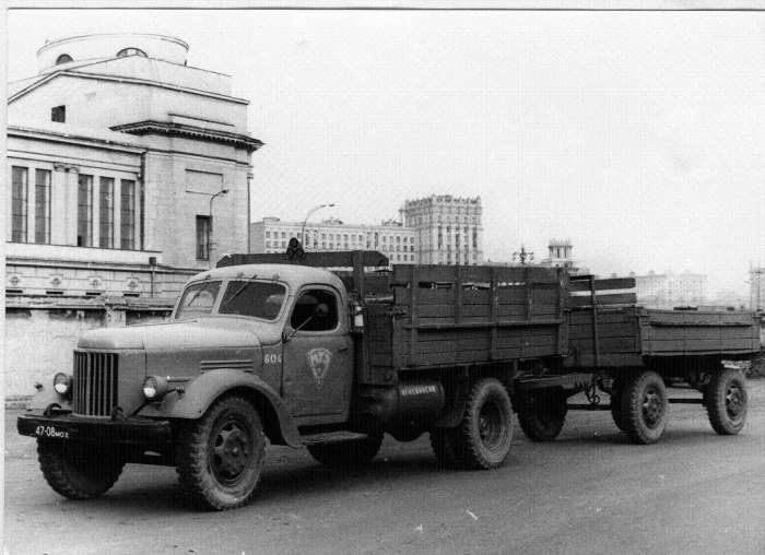 Автомобиль ЗИЛ 164