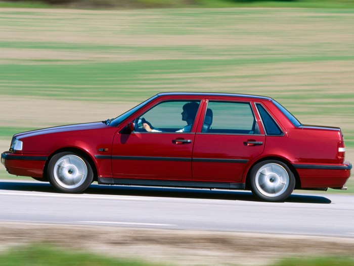 Volvo 460 i