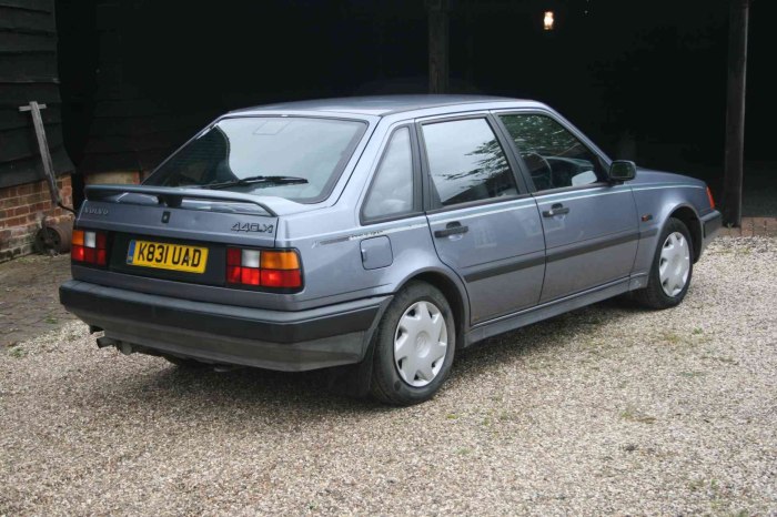 Volvo 440 i