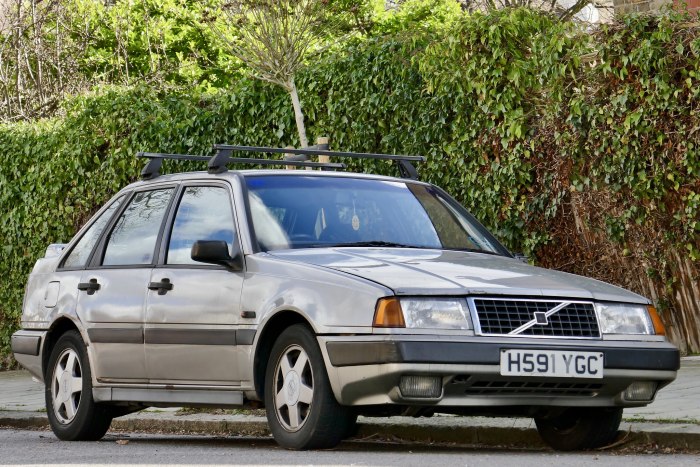 Volvo 440