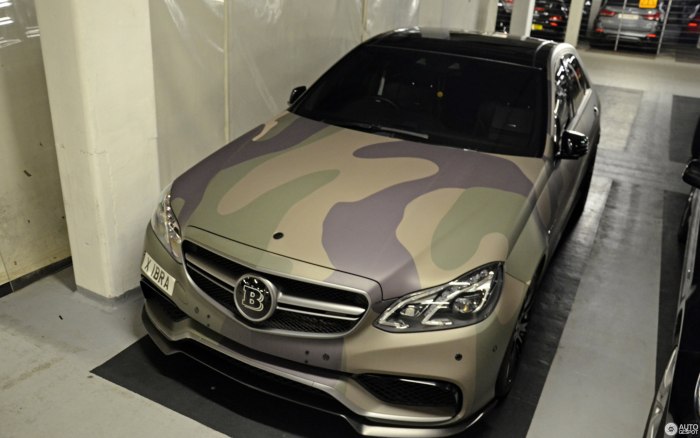 W212 Мерседес хаки