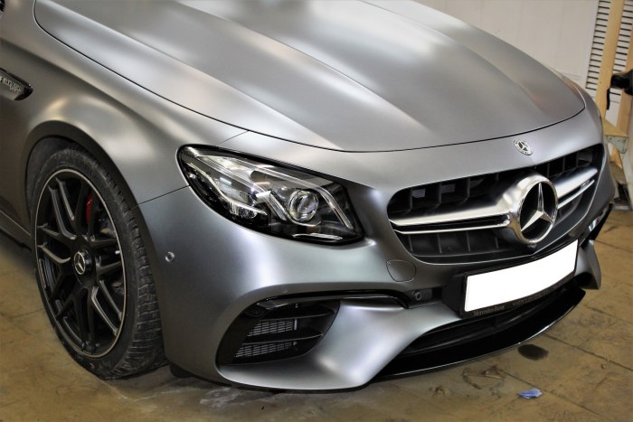 Mercedes e53 AMG Grey