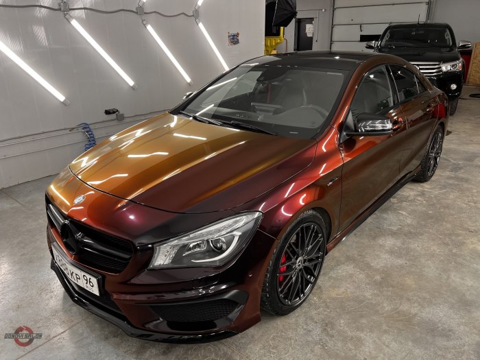 Mercedes в пленке