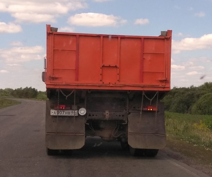 Задний борт КАМАЗ 6520 самосвал
