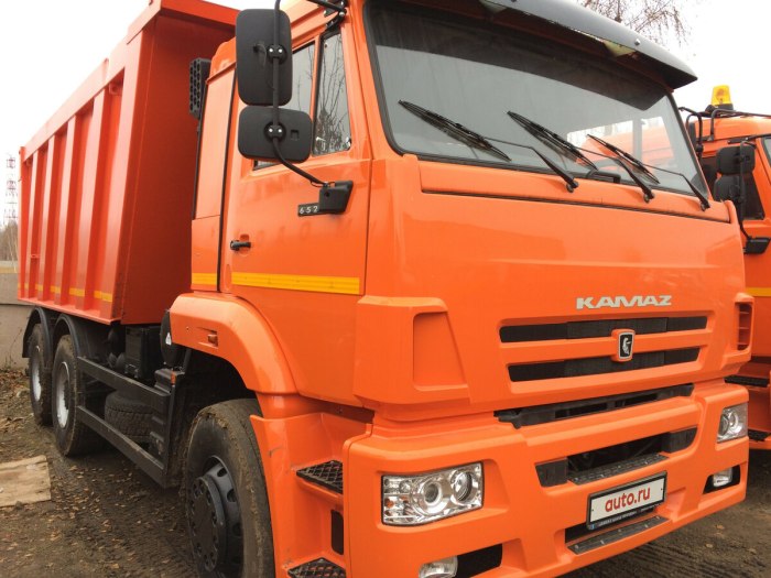 КАМАЗ 6520 седельный тягач