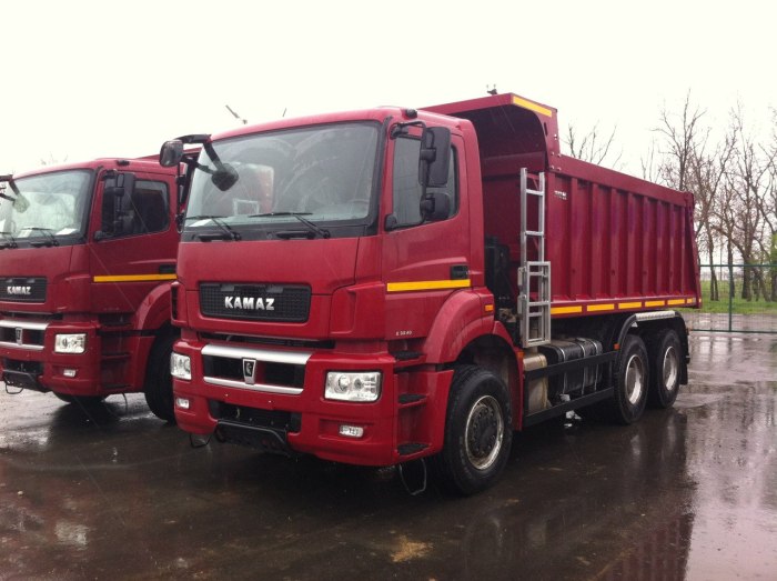 КАМАЗ 6520-21010-43 самосвал "Люкс"
