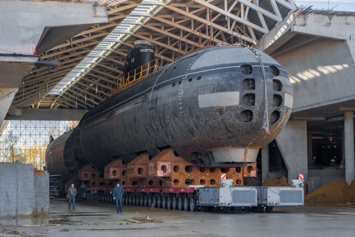 Подводная лодка Ленинский комсомол в Кронштадте музей