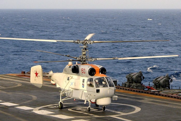Вертолет палубной авиации ка 27