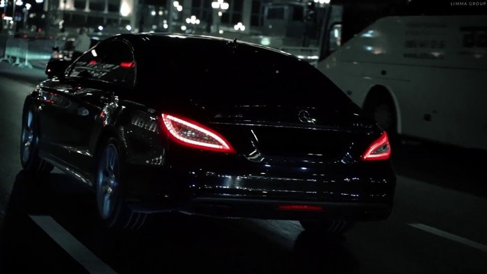 Mercedes CLS 63 AMG ночью