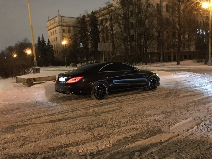 CLS 63 черный БМВ