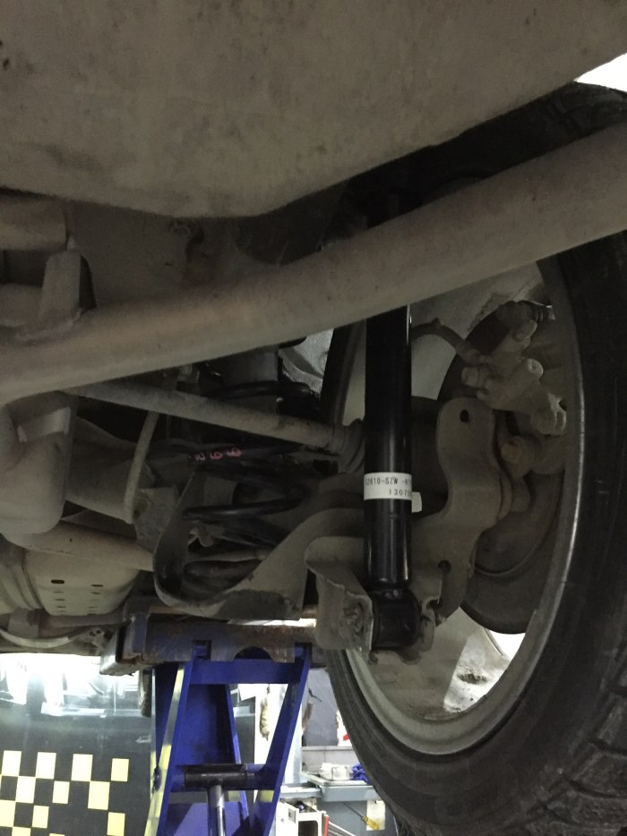 Honda Stepwgn подвеска задняя 4 WD