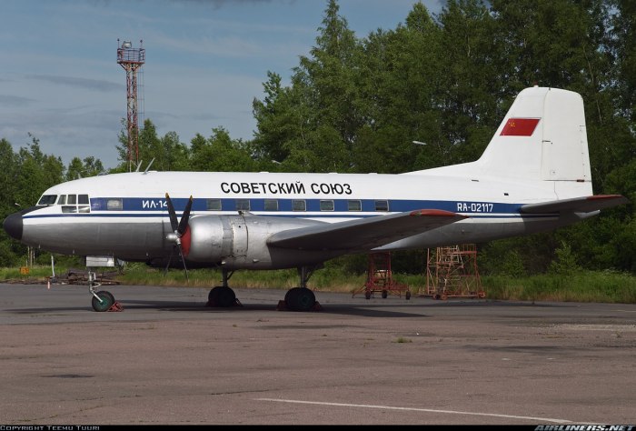 Самолеты ил-12 Ильюшина