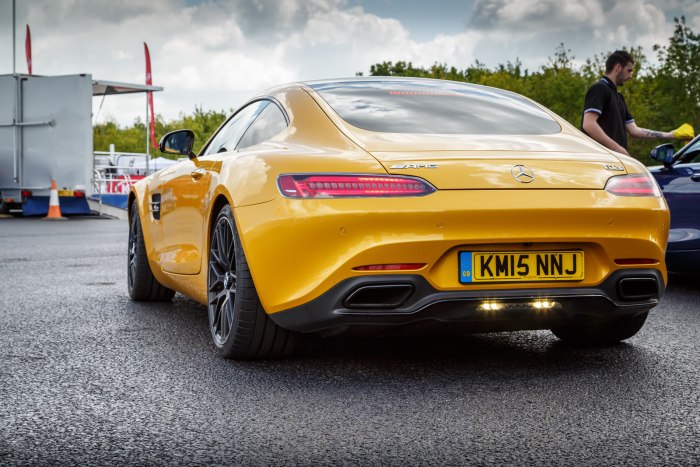 Mercedes AMG gt Yellow