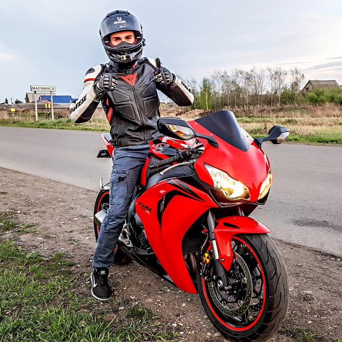 Влад 1000рр