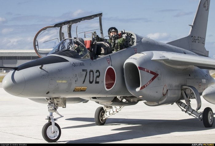Kawasaki t-4