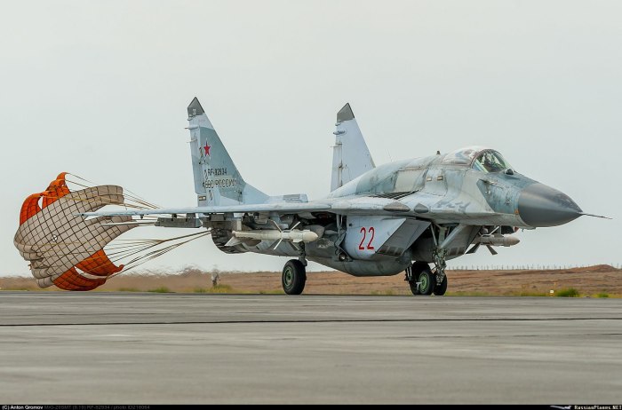 Самолет миг-29смт