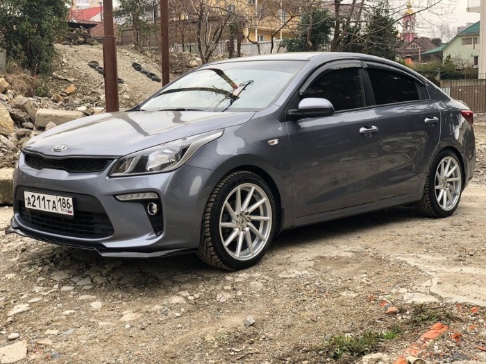 Kia Rio 2017 на дисках