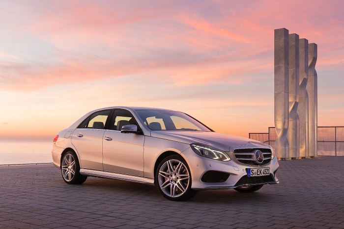 Mercedes Benz e class sedan