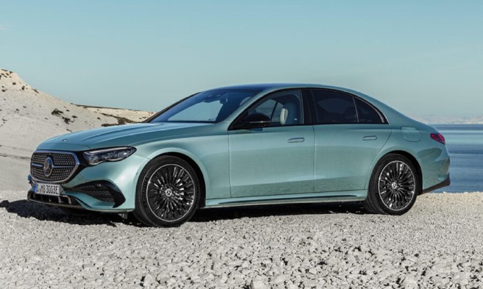 Mercedes Benz c class 2023