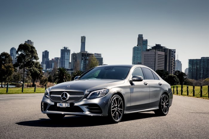 Mercedes-Benz c-class (w205)