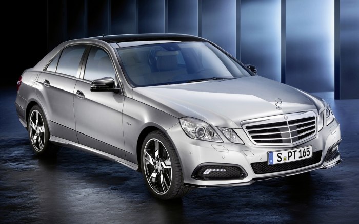 Мерседес w212