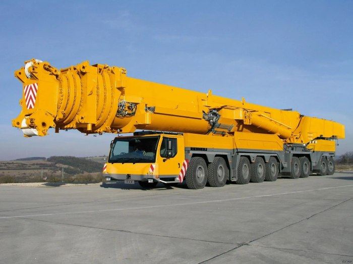 Кран Liebherr «LTM 11200-9.1» — мамонт
