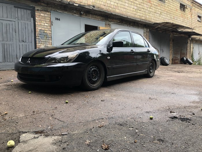 Mitsubishi Lancer 9